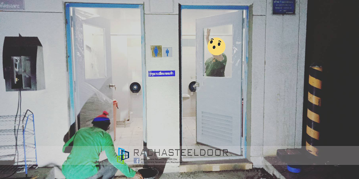 Toilet Door 2